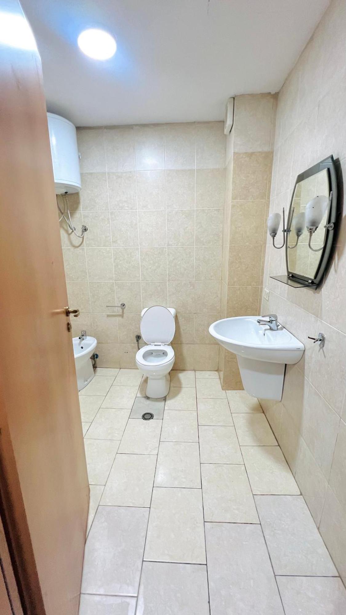 Appartement T *
